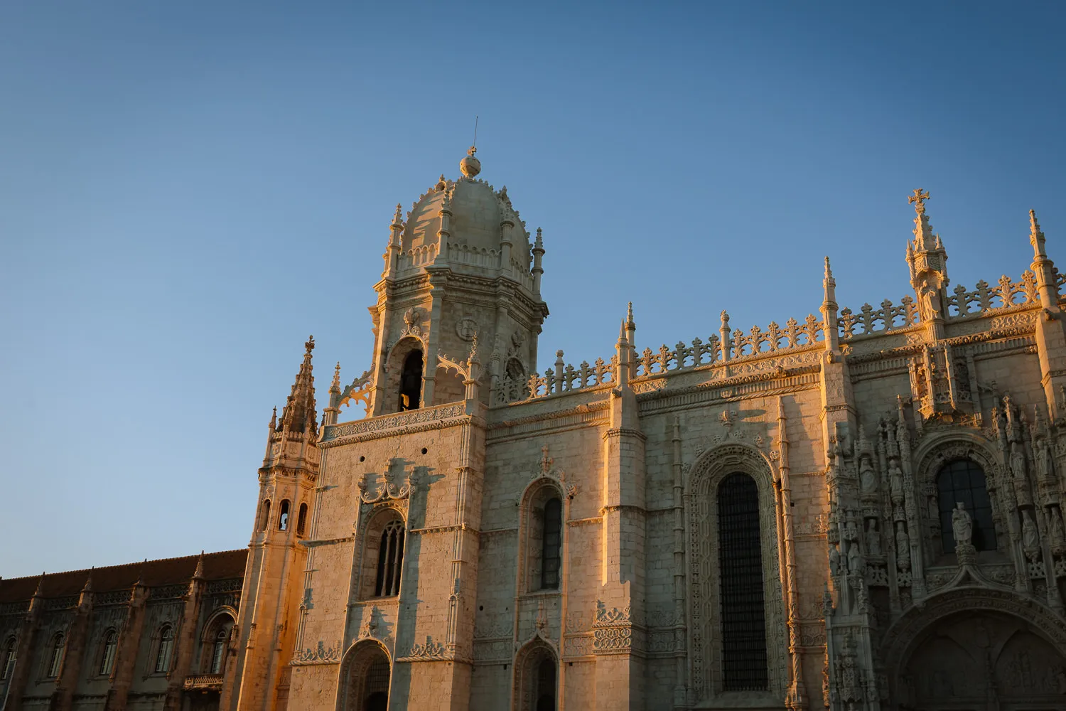 3 Days In Lisbon: The Perfect Lisbon Itinerary (+Map) | Anywhere We Roam